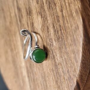 R745 emerald twist ring sterling‎ silver 925
